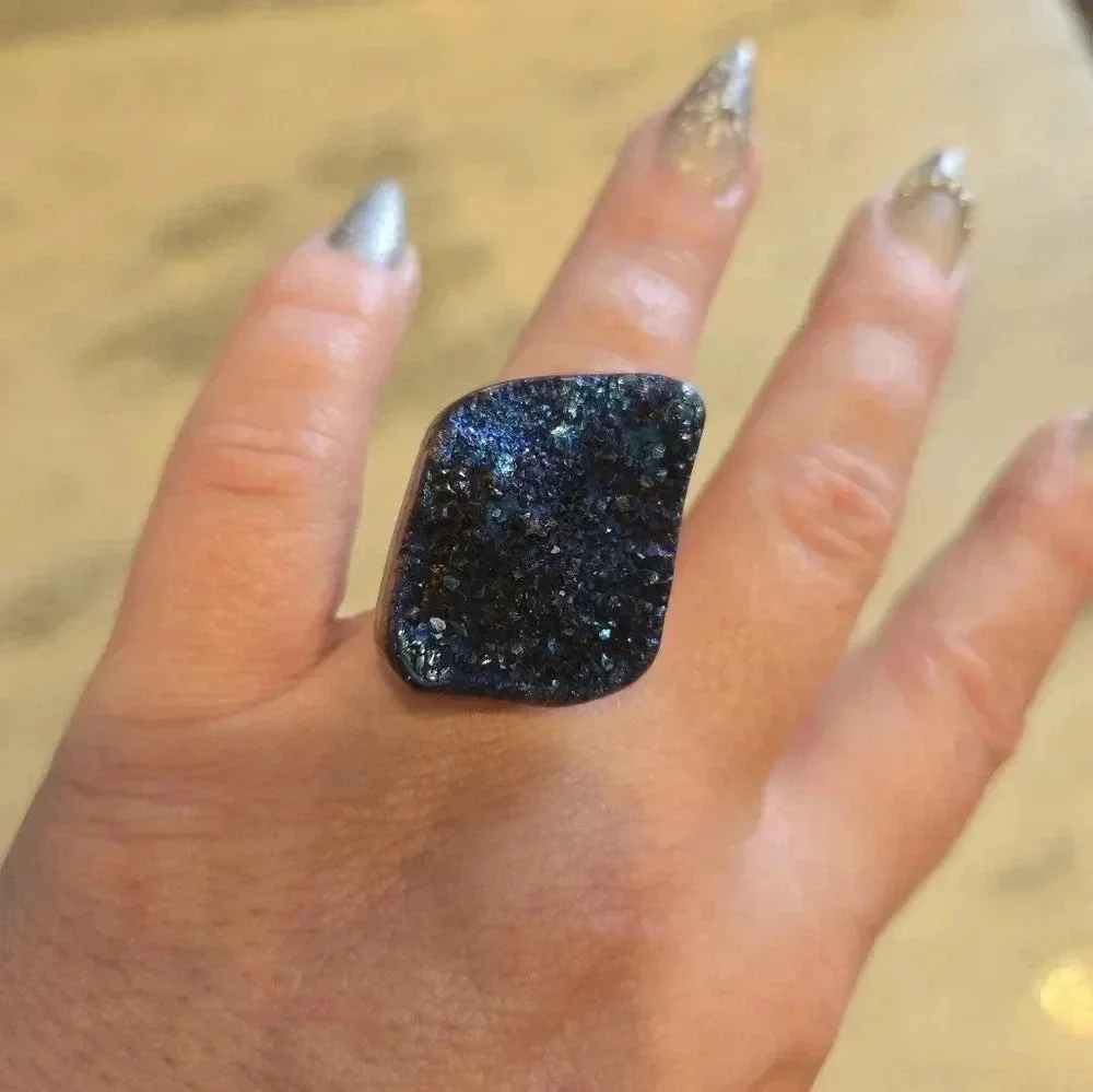 Women stone resizable ring Unique